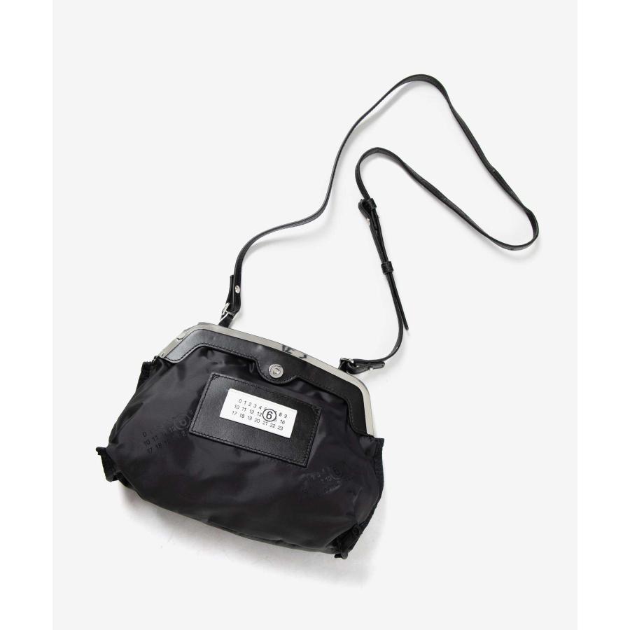 MM6 エムエム6 メゾンマルジェラ REVERSE POCHETTE MINI リバース