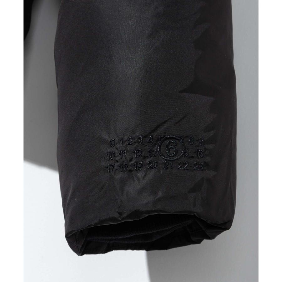 エムエム6 MM6 Maison Margiela メゾンマルジェラ キッズ KIDS NUMERIC ニューメリック Short padded jacket with zip M60823 MM001 爆買の画像