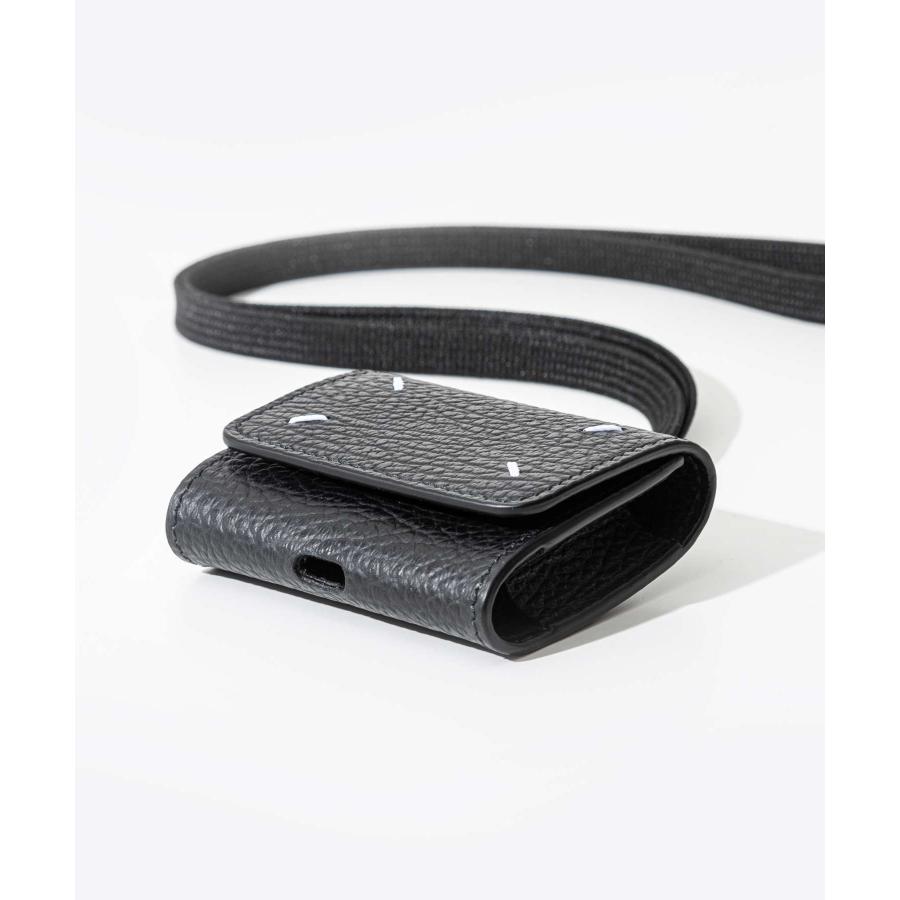 Maison Margiela AirPods Pro Case 黒 Maison Margiela AirPods Pro Case 黒 MAISON MARGIELA（メゾン