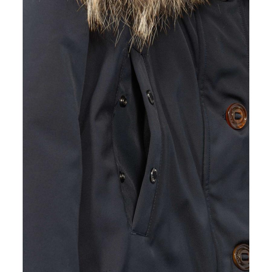 【美品】MooRER ムーレー ブルゾン ジャケット　レディース MOORER ムーレー レディース ブルゾン コート ショート丈 フーデッド
