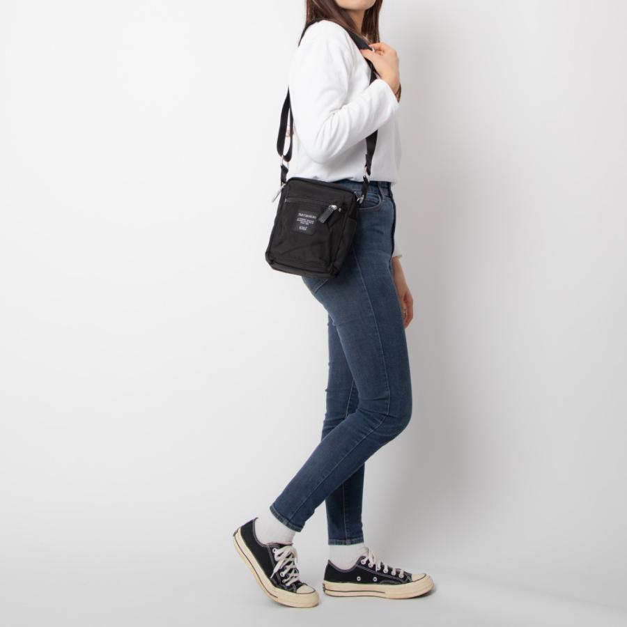 marimekko ショルダーバッグ 26992 ROADIE marimekko マリメッコ Marimekko 26992 ショルダーバッグ ROADIE