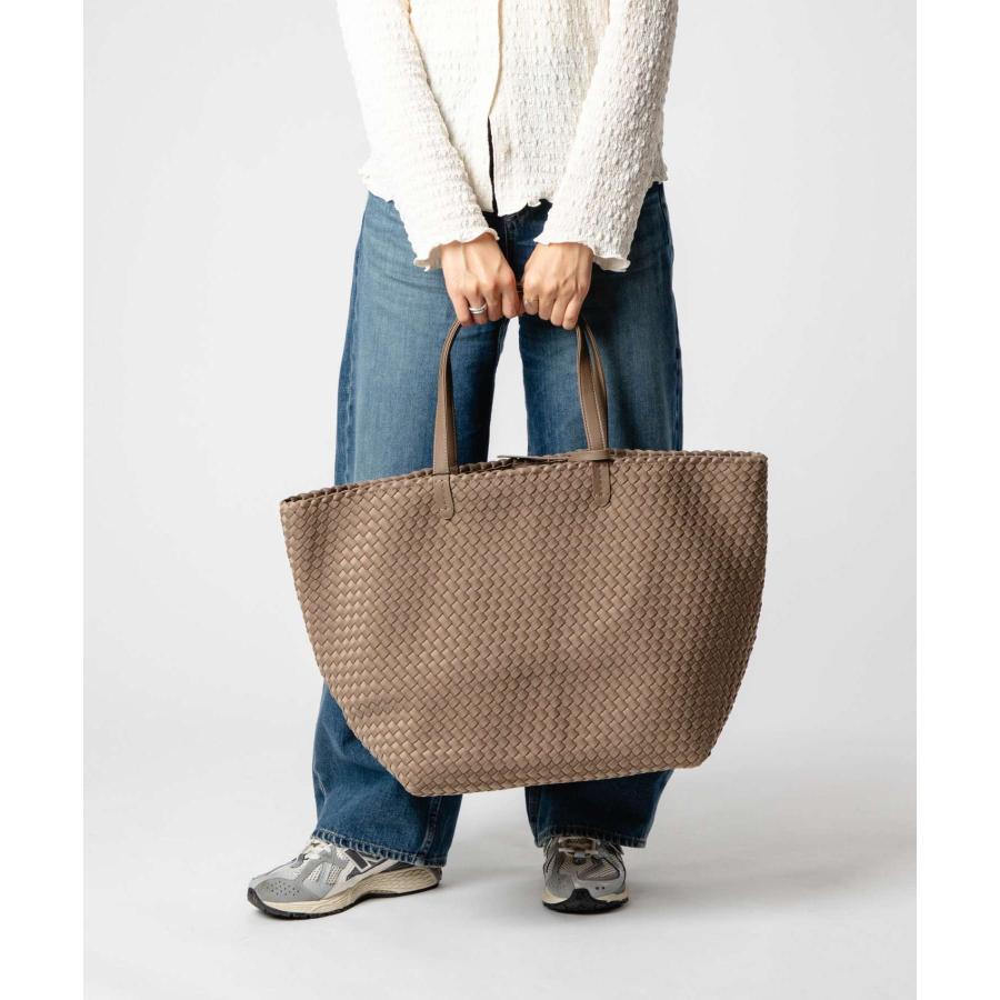 ナゲディ NAGHEDI Jetsetter Large Tote ジェットセッター ラージトート SN06014LD トートバッグ メッシュ ネオプレン 編み込み レディース バッグ 爆買 |  | 18