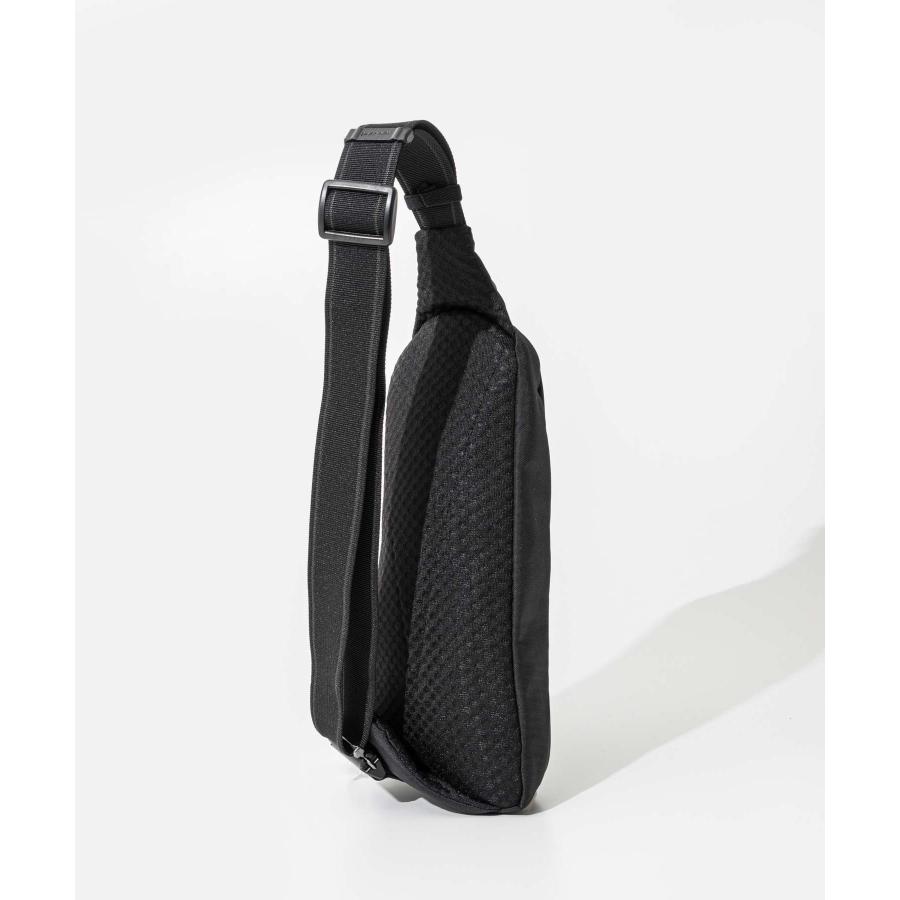 PacSafe（パックセーフ） PACSAFE V action sling pack V アクション