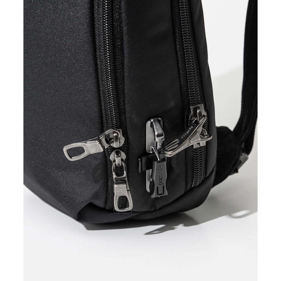 美品　pacsafe Vテックスリング　リュックサック　バックパック　ブラック Pacsafe V テックスリング ジェットブラック