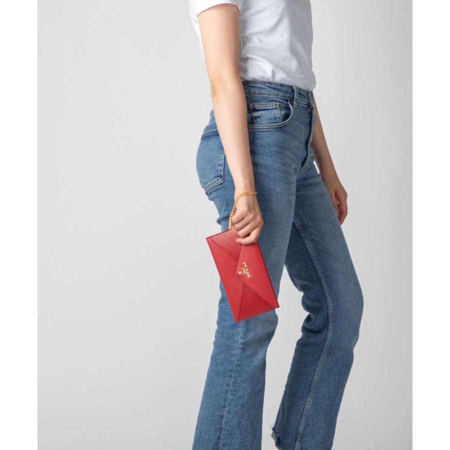 新品・未使用　PRADA レッド レザー ポーチ ✨未使用展示品・箱保証書付き✨ PRADA ポーチ 小物入れ サフィアーノ