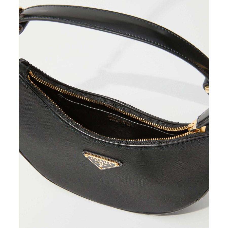 PRADA プラダ 1BC194 R789 ショルダーバッグ RE-NYLON LEATHER PRADA プラダ 1BC194 R789 ショルダーバッグ RE-NYLON LEATHER