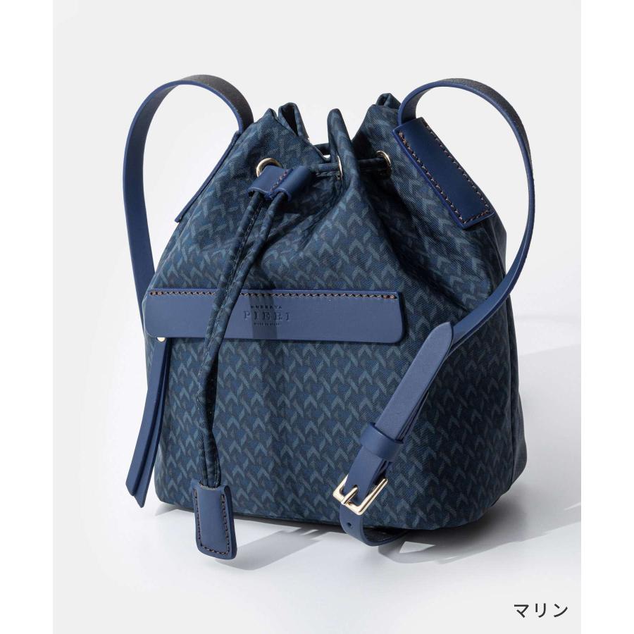 【美品】ロベルタピエリ ショルダーバッグ TATAMI Roberta Pieri ロベルタピエリ ROBERTA PIERI TATAMI MINI