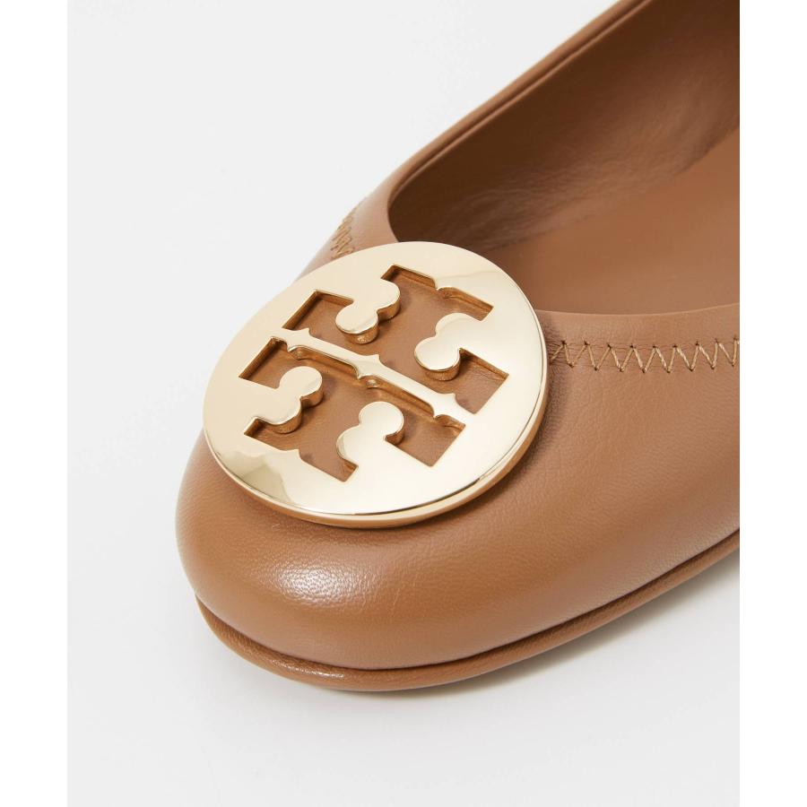 新品未使用 トリーバーチ ロゴモチーフ バレエシューズ ゴールド TORY BURCH（トリーバーチ） バレエシューズ フラットシューズ ロゴ