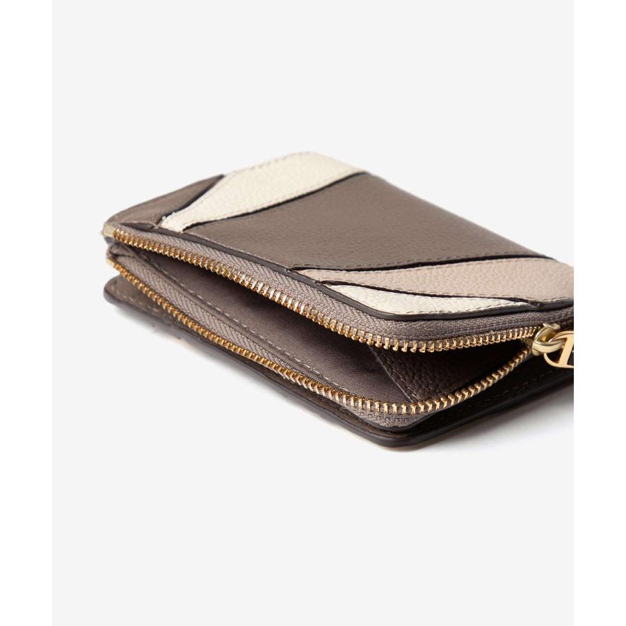 新品同様‼️ 現行　トリーバーチ　財布　三つ折り　折り財布　マックグロー TORY BURCH（トリーバーチ） Mcgraw Bi-Fold Wallet マックグロー 二
