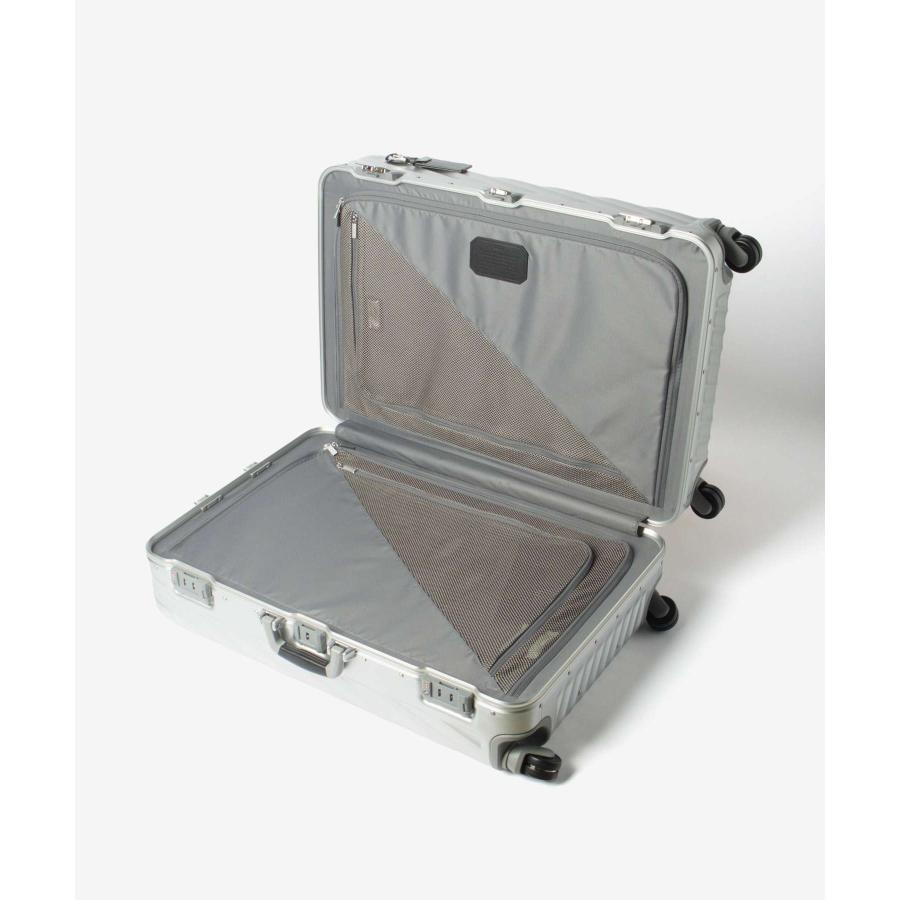 美品★未使用★TUMI(トゥミ)★ピルケース シルバー 福袋セール 美品☆未使用☆TUMI(トゥミ)☆ピルケース シルバー 小物