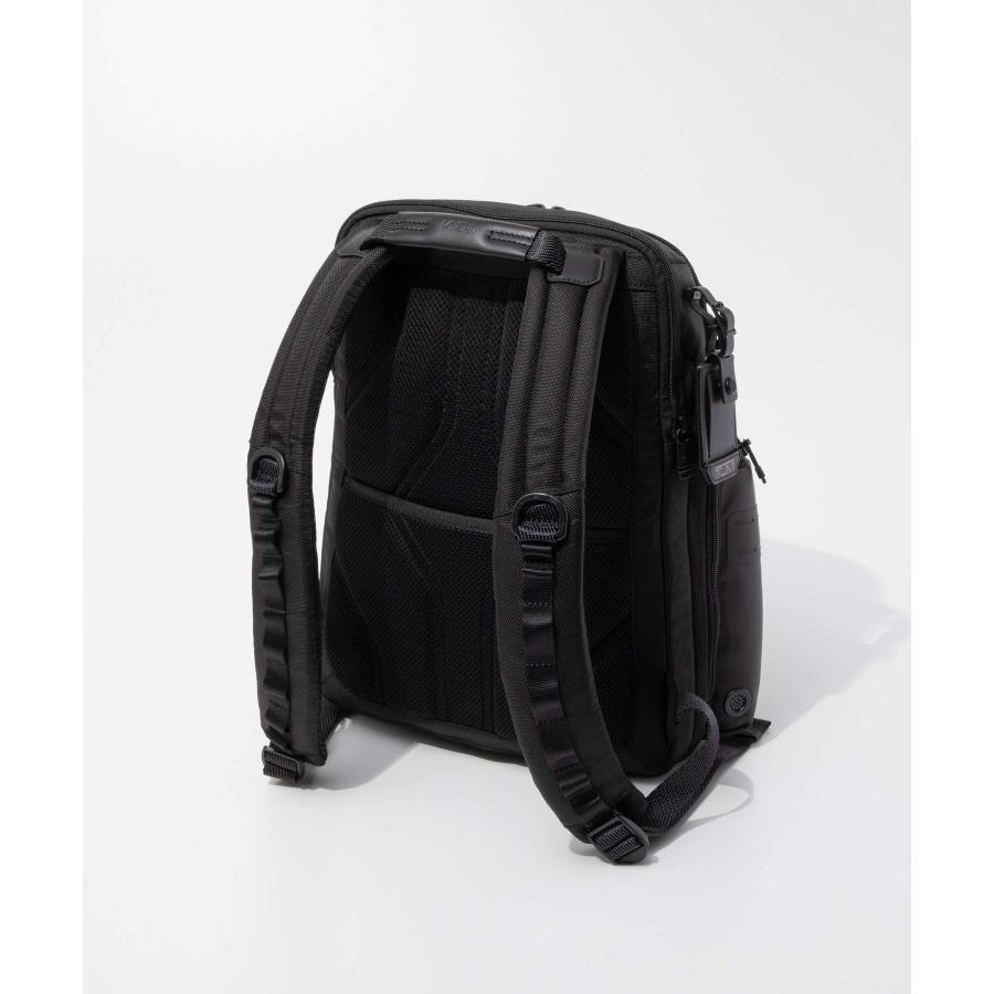 未使用級　トゥミ バックパック TUMI アルファブラボー 232793D 黒 ALPHA BRAVO 【並行輸入品】トゥミ TUMI Alpha Bravo 232793D「ナヴィ