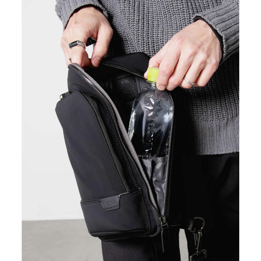 TUMI トゥミ HARRISON ハリソン Gregory Sling グレゴリー