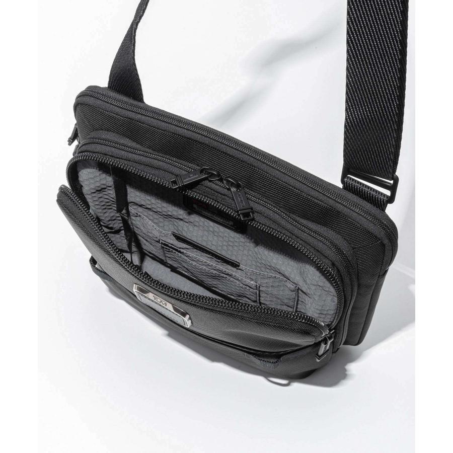 未使用級 TUMI Alpha Bravo キャンベル レザー ボディバッグ 黒 トゥミ TUMI ボディバッグ ALPHA BRAVO キャンベル ユーティリティ