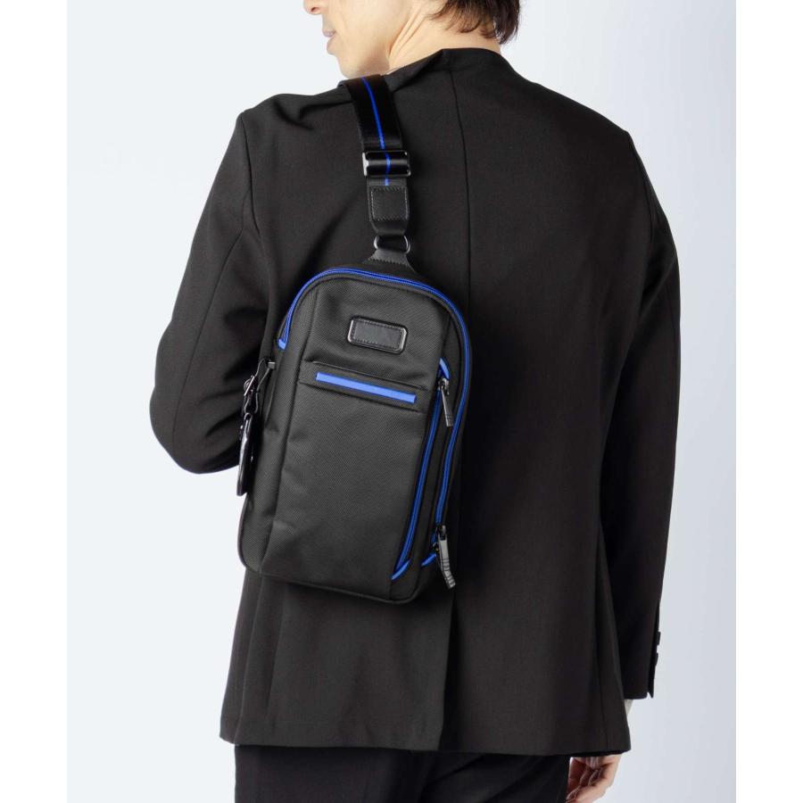 美品✨　TUMI モントレー スリングバッグ ネイビー ボディバッグ アルファ TUMI ALPHA（アルファ） ベルト・バッグ・スリング
