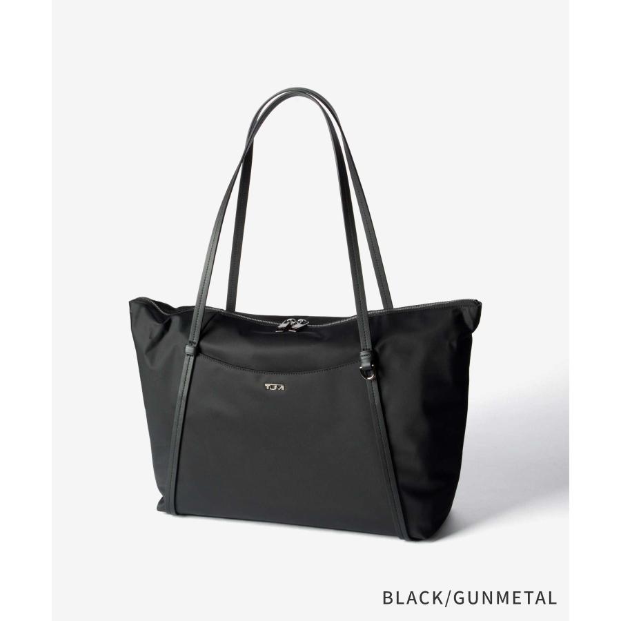 TUMI（トゥミ） TUMI VOYAGEUR ヴォヤジュール Q TOTE キュー トート