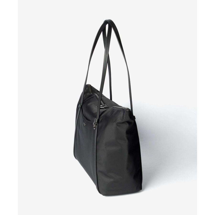 TUMI（トゥミ） TUMI VOYAGEUR ヴォヤジュール Q TOTE キュー トート