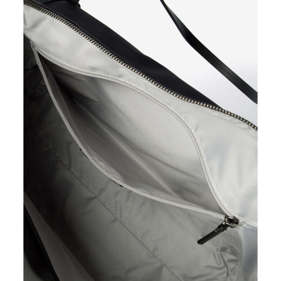 TUMI（トゥミ） TUMI VOYAGEUR ヴォヤジュール Q TOTE キュー トート