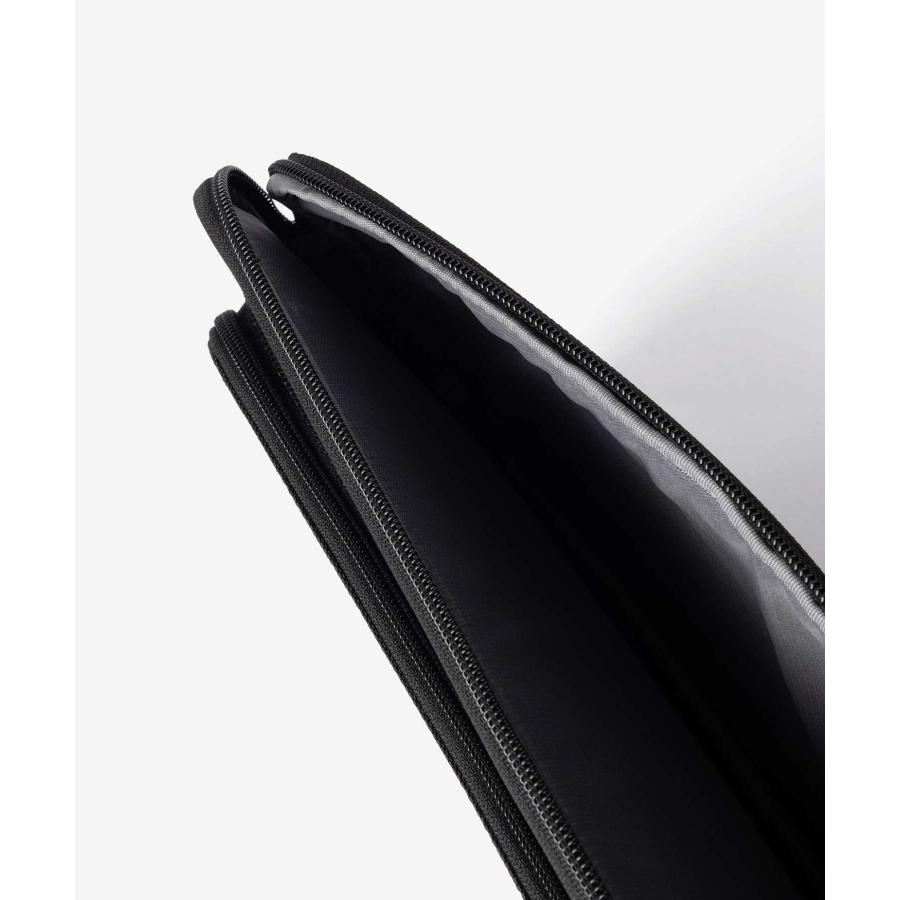 TUMI（トゥミ） TUMI ALPHA アルファ MEDIUM LAPTOP COVER ミディアム