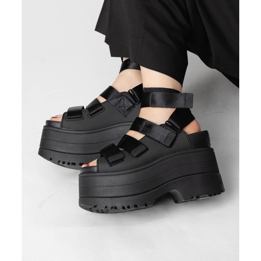 UGGアグ　Golden Riseゴールデンライズ　24cm 厚底サンダル UGG アグ PLATFORM SANDALS 厚底サンダル GOLDEN RISE