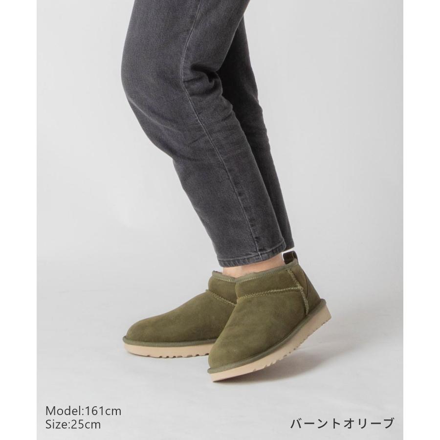 UGG オリーブ色 ジッパー付きムートンブーツ