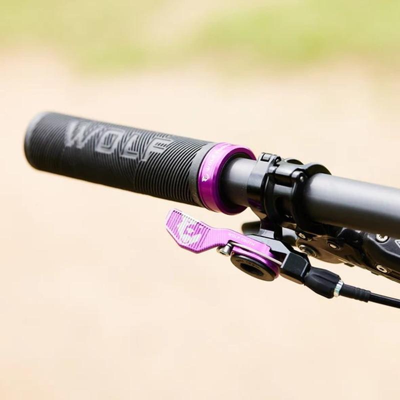 新商品 WOLF TOOTH ウルフトゥース Echo Lock-On Grip エコーロック