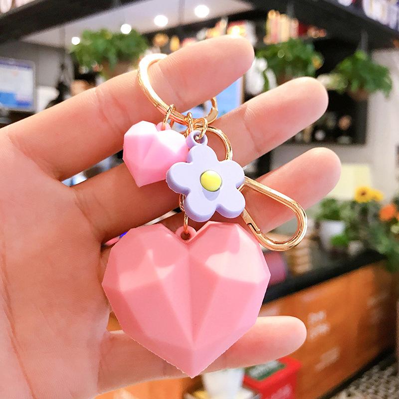 キーホルダー かわいい 小さい 軽い ストラップ 鍵 贈り物 象さん ハート シリコン 安い 飾り カバン 9a 5 う178 通販 Yahoo ショッピング