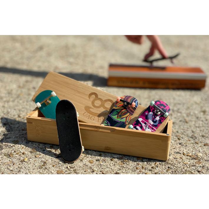 UAG F.B コンプリート / Simple ブルー standard finger skate board