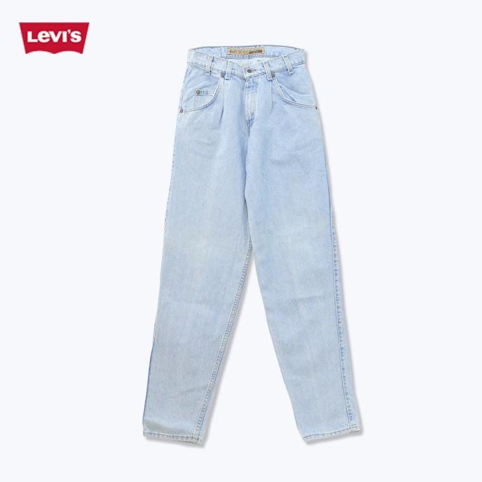 リーバイス Levis シルバータブ 1タック テーパード デニムパンツ ジーンズ ライトブルー レディース ウエスト70cm アメリカ製 ユーズド 古着 P 3 P 3 アンバランス神戸 通販 Yahoo ショッピング