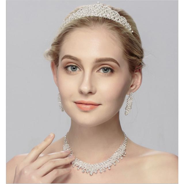 ティアラ ネックレス ピアス 3点セット 華奢 ヘアアクセサリー メタル