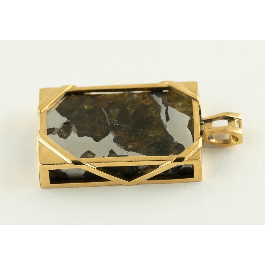 イミラック　ペンダントヘッド イミラック・パラサイト 石鉄隕石 ペンダントトップ K22 【正方形・大