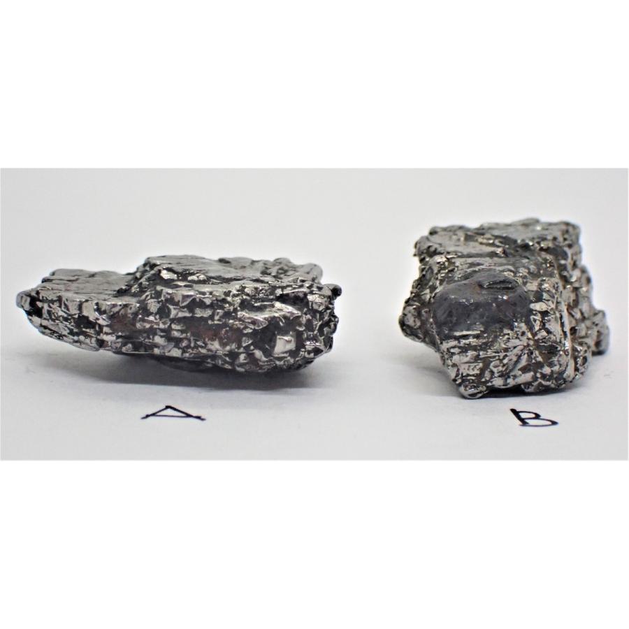 ナンタン隕石 1個 32.4-32.8グラム 薄め Nantan meteorite : 宇宙村