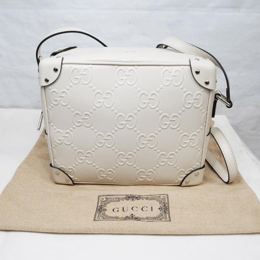 GUCCI メッセンジャーバッグ GGエンボス レザー アイボリー グッチ/ショルダーバッグ/GGエンボス メッセンジャーバッグ/白