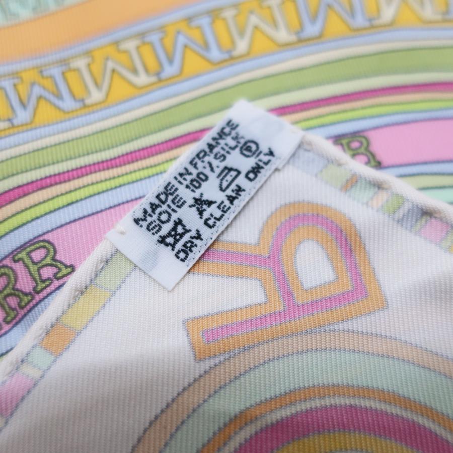 エルメス プチカレ カレ45 スカーフ A VOS CRAYONS ピンク系 エルメス プチカレ カレ45 スカーフ A VOS CRAYONS ピンク系