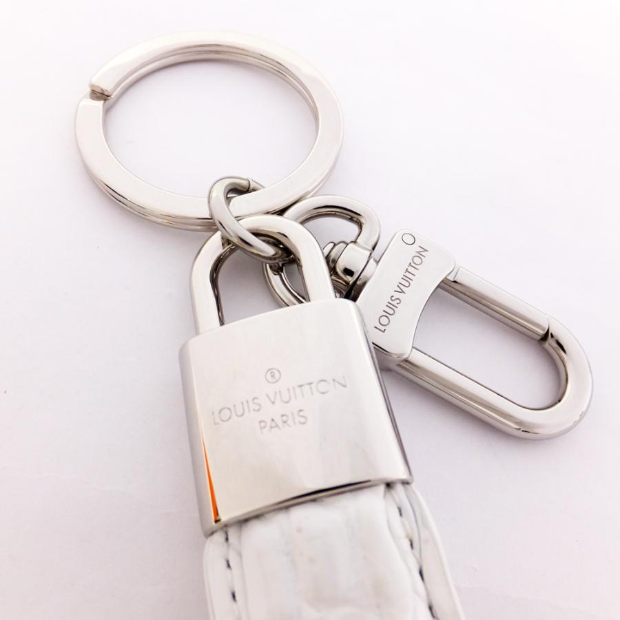 Louis Vuitton キーホルダー・キーリング　ドラゴンヌ　ホワイト LOUIS VUITTON 美品 ルイヴィトン バッグチャーム キーホルダー