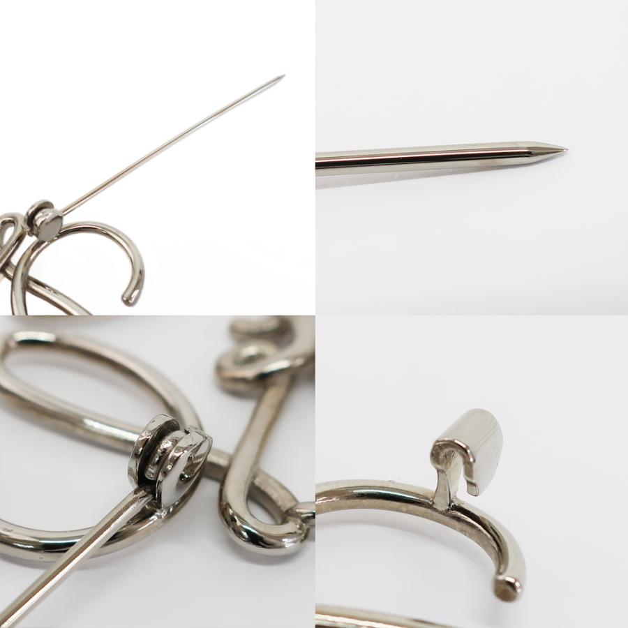 天白】ロエベ ブローチ アナグラム ピンバッジ シルバー メタル