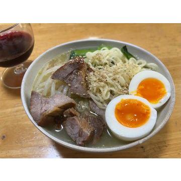 本格ラーメン 生麺セットA |  | 02