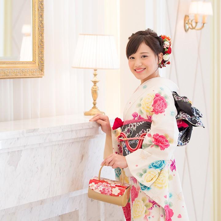 高級正絹 振袖レンタル 送料無料 FS-097 白系 振袖 成人式 レンタル