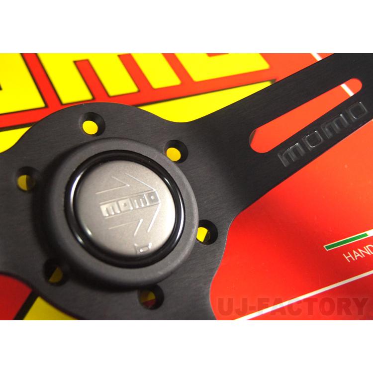 正規品 MOMO ステアリング DRIFTING(ドリフティング 正規品 MOMO ステアリング DRIFTING(ドリフティング