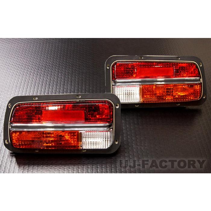 フェアレディZ S30/S30Z ワンテール 赤白/レッドクリア 新品 フェアレディZ S30/S30Z ワンテール 赤白/レッドクリア 新品