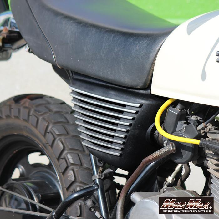 江戸時代 美濃 鉄摺絵 菖蒲図 三足 野香炉 （第二章 農民生活