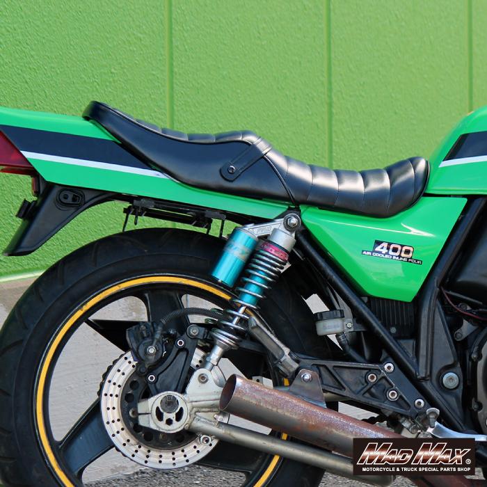 MAD MAX MADMAX KAWASAKI カワサキ ZRX400/ZRX-II用 タック MAD MAX MADMAX KAWASAKI カワサキ ZRX400/ZRX-II用 タック