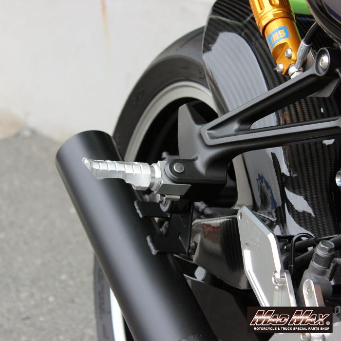 ヤマハYZF-R1タンデムステップレスキット チタンボルト付き Gopro ヤマハYZF-R1タンデムステップレスキット チタンボルト付き Gopro