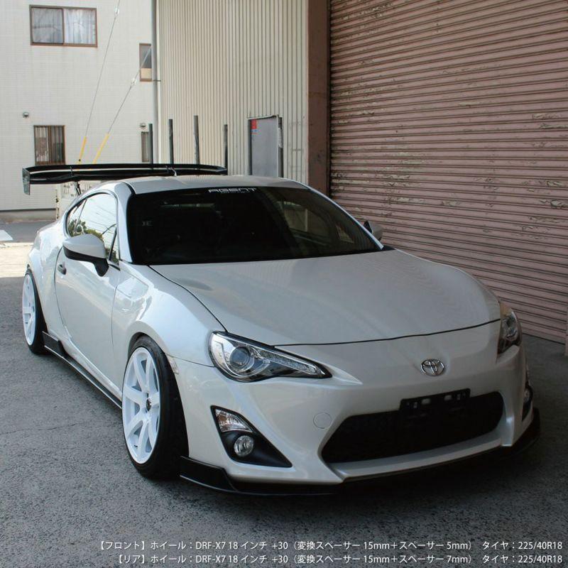 86 brz オリジン ブリスターフェンダー ORIGIN Labo. オリジン FRP フロントフェンダー ( +25mmワイド ) 右側