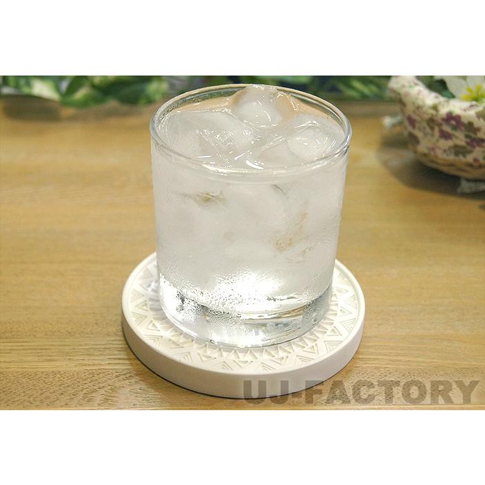 【定形外可！】即納！速乾・サラサラ★珪藻土コースターPlus 1枚★ 《全4色》みるみる水分を吸収！魔法のようなコースター♪ |  | 12