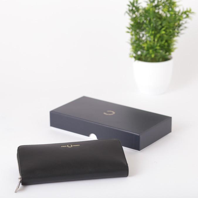 FRED PERRY（フレッドペリー） メンズ 長財布 レザーパース ラウンド