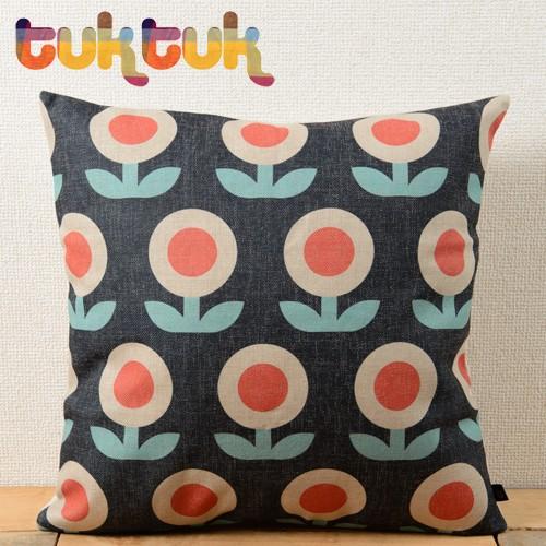 TUKTUK クッションカバー 45×45cm デザイナーデザイン ファイヤ