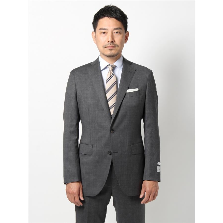 極美品✨️現行タグ ドルチェ&ガッバーナ スーツ スリーピース 極美品✨️現行タグ ドルチェ&ガッバーナ スーツ スリーピース