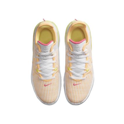 NIKE（ナイキ） バッシュ シューズ ウイットネス レブロン ジェームス