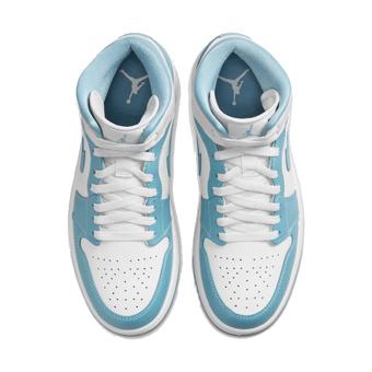 ナイキ エアジョーダン1 ミッド UNC W ナイキ エアジョーダン1 ミッド UNC W