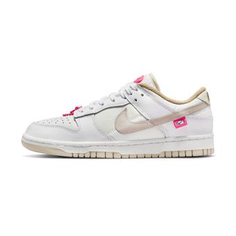 バスケットシューズ バッシュ スニーカー   ナイキ Nike Wmns Dunk Low  Bling W White/Pi NIKE（ナイキ） バッシュ スニーカー シューズ Wmns Dunk Low Bling W